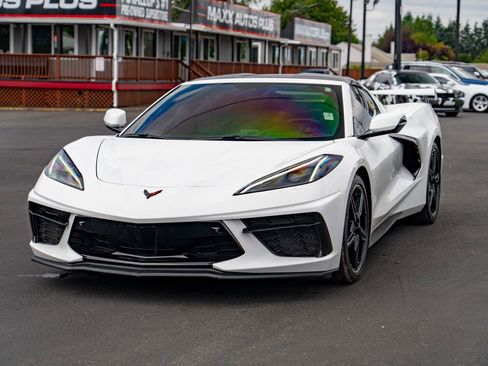 Used 2023 Chevrolet Corvette Stingray Preferred Cpe w/ Battery Protection Package RWD image 4