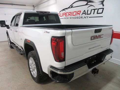 Used 2021 GMC Sierra 2500 SLT w/ SLT Preferred Package image 6