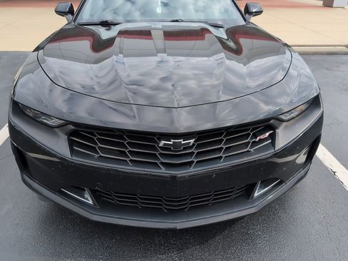 Used 2020 Chevrolet Camaro LT w/ RS Package RWD image 6