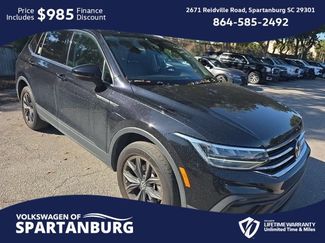 Used 2023 Volkswagen Tiguan SE video 1