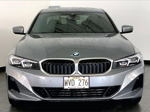 Certified 2023 BMW 330i Sedan w/ Convenience Package image 3