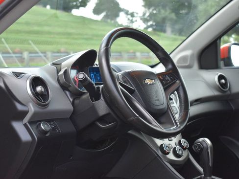 Used 2012 Chevrolet Sonic LTZ image 17