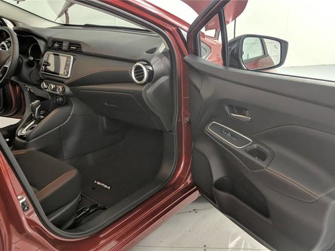 Certified 2021 Nissan Versa SR w/ Trunk Package image 24