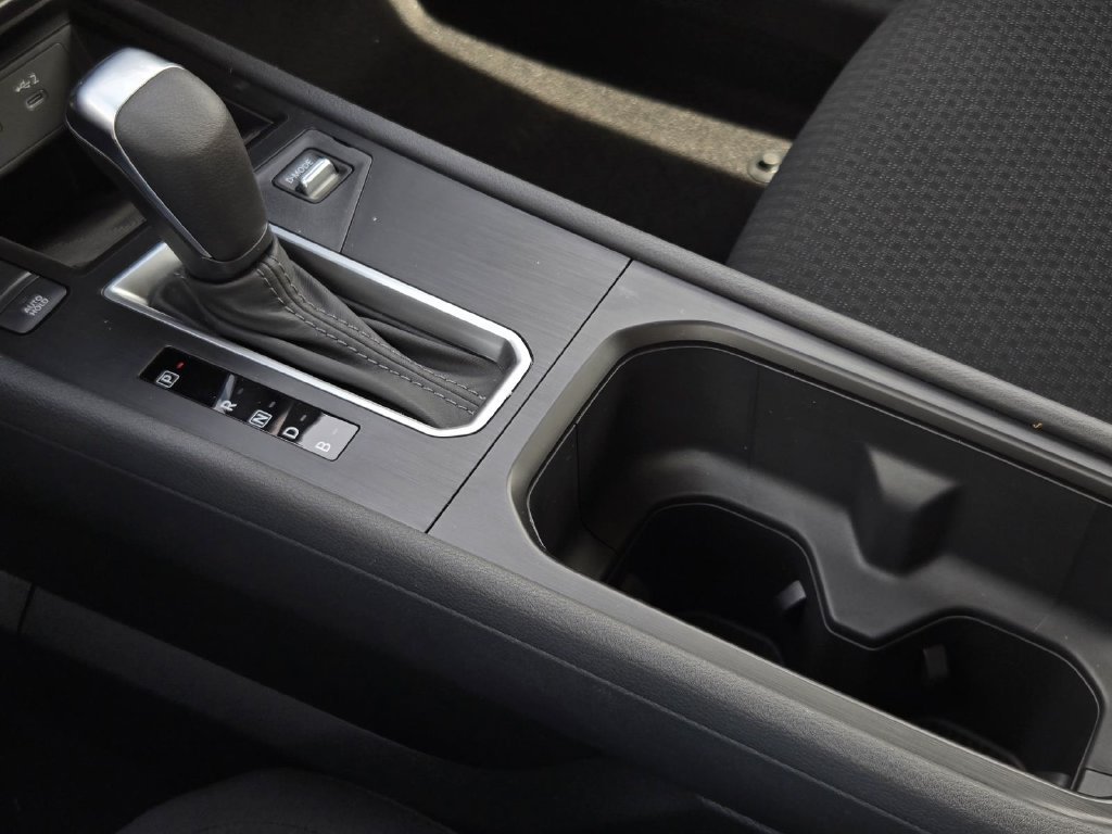 New 2027 Nissan Kicks S FWD image 23