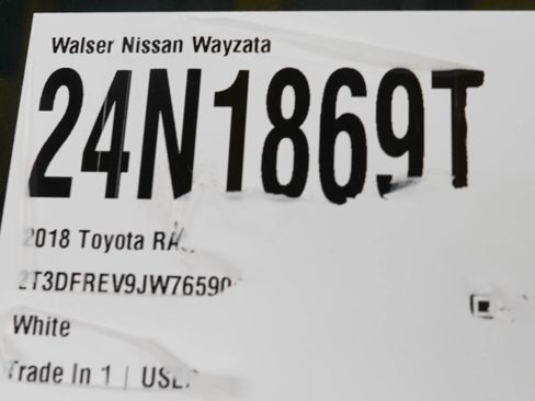Used 2018 Toyota RAV4 Platinum AWD/4WD image 28