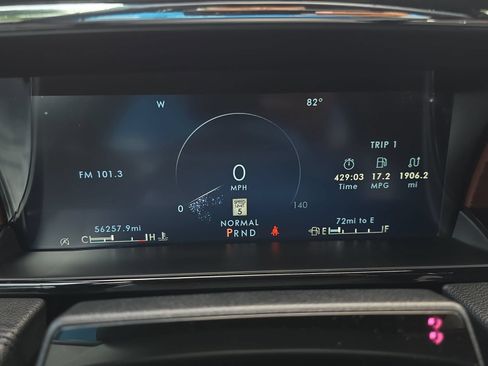 Used 2023 Lincoln Navigator Reserve AWD/4WD image 16