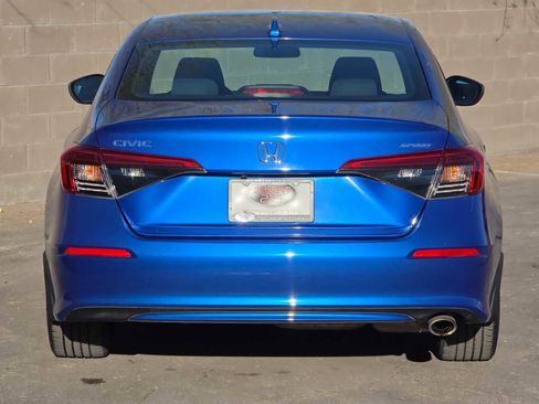 Used 2022 Honda Civic Sport image 8