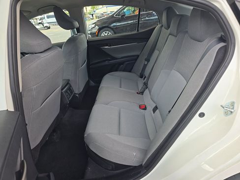 Used 2025 Toyota Camry LE w/ Convenience Package FWD image 4