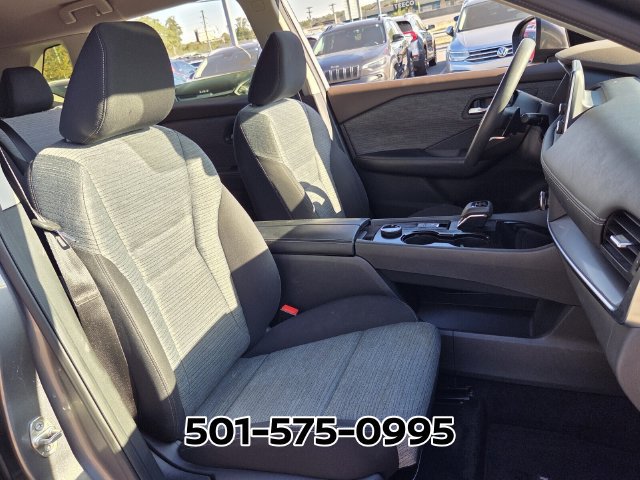 Used 2023 Nissan Rogue SV AWD/4WD image 18