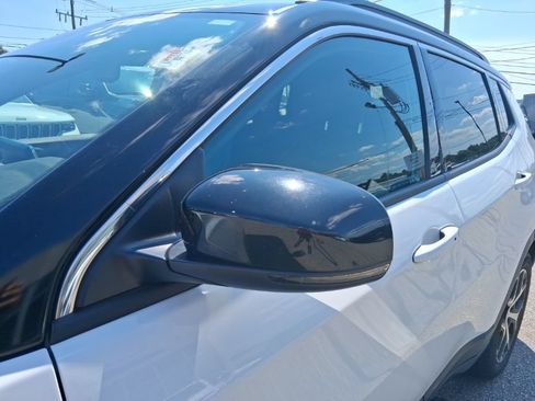 Used 2024 Jeep Compass Limited w/ Sun and Sound Group AWD/4WD image 7