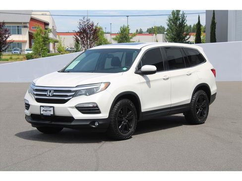 Used 2017 Honda Pilot EX-L image 1