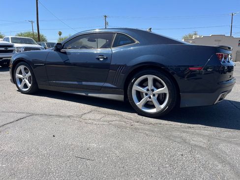Used 2013 Chevrolet Camaro SS RWD image 8