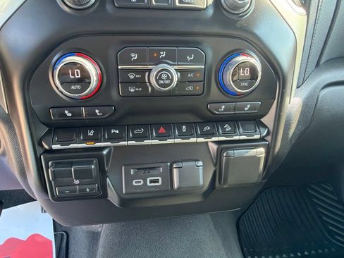 Used 2022 Chevrolet Silverado 2500 LTZ w/ Safety Package AWD/4WD image 30