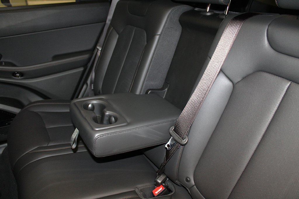 New 2026 Jeep Cherokee Limited AWD/4WD image 30