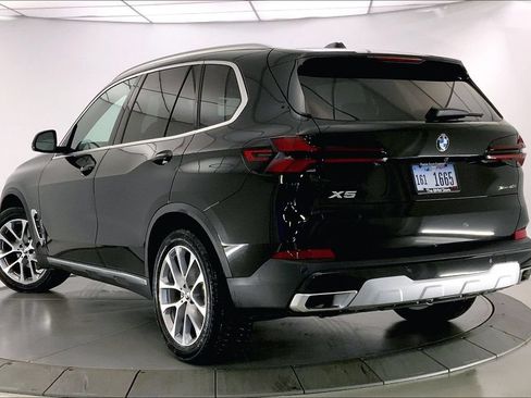 Used 2026 BMW X5 xDrive40i w/ Premium Package AWD/4WD image 2