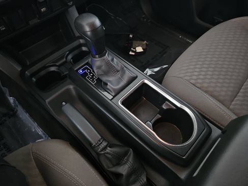 Used 2023 Toyota Tacoma SR RWD image 20
