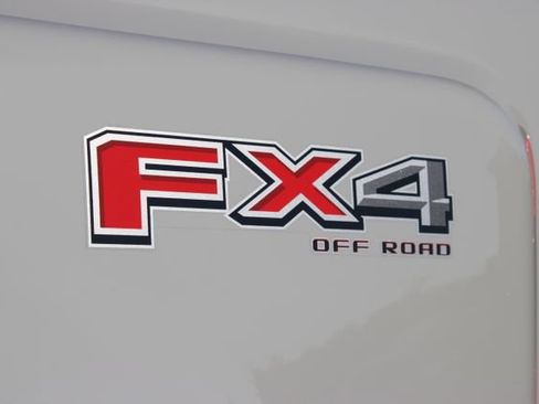 Used 2025 Ford F450 Platinum w/ Platinum Plus Package AWD/4WD image 24