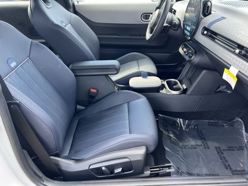 New 2026 MINI Cooper 2-Door Hardtop FWD image 26