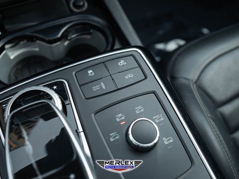 Used 2018 Mercedes-Benz GLS 63 AMG 4MATIC w/ AMG Night Styling Package image 37