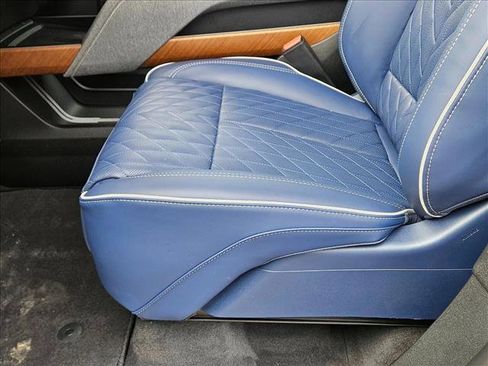 New 2026 Cadillac Vistiq Premium Luxury image 4