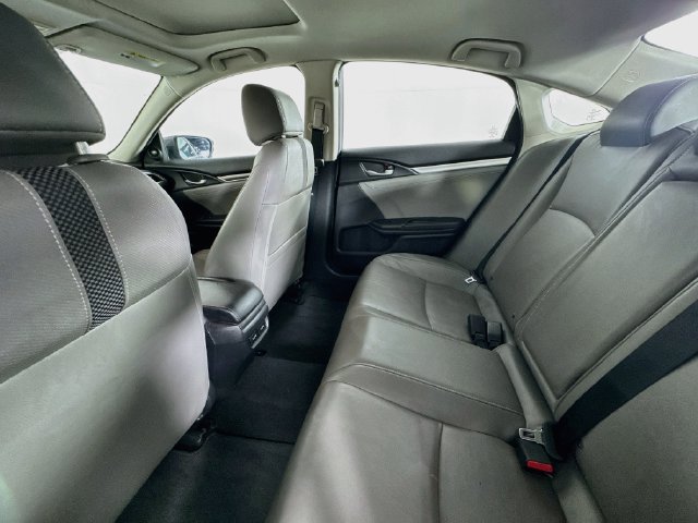 Used 2020 Honda Civic Touring image 22