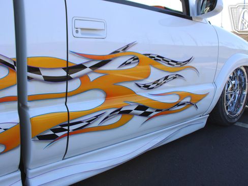 Used 2000 Chevrolet S10 Pickup Xtreme w/ Preferred Equipment Group image 4