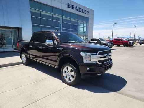 Used 2018 Ford F150 Platinum w/ Technology Package AWD/4WD image 3