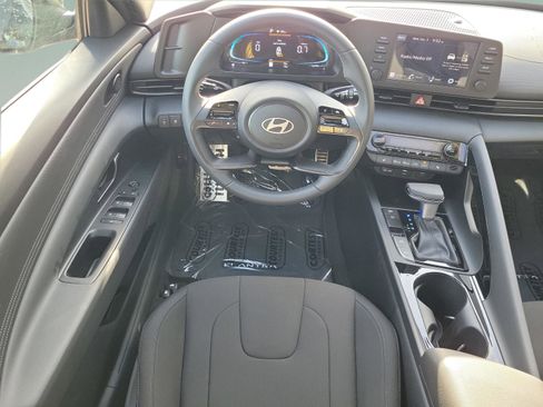 New 2026 Hyundai Elantra SEL Sport image 13