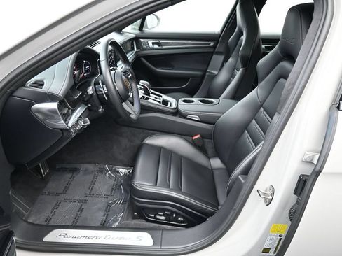 Certified 2023 Porsche Panamera Turbo S AWD/4WD image 10