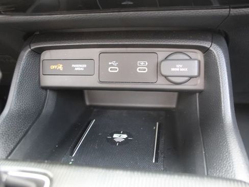 Used 2025 Honda Civic Sport image 21