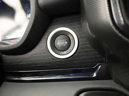 Used 2023 RAM 1500 Limited image 29