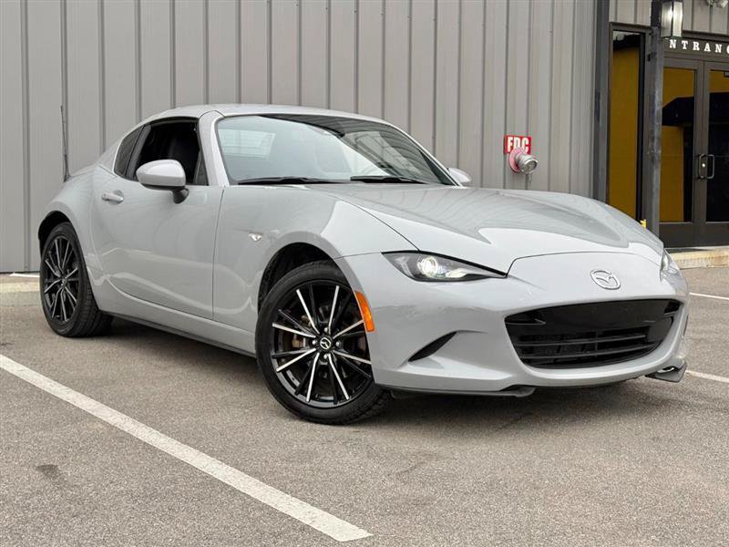 Used 2025 MAZDA MX-5 Miata RF Grand Touring RWD image 3