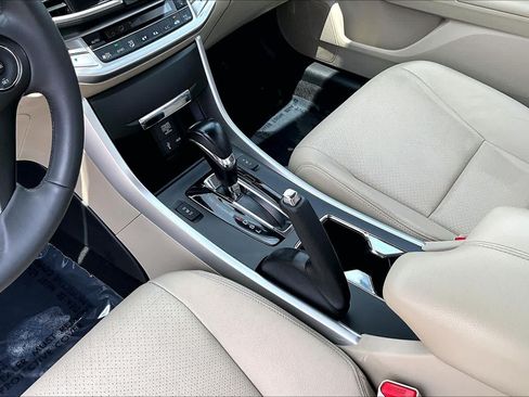 Used 2014 Honda Accord EX-L image 16