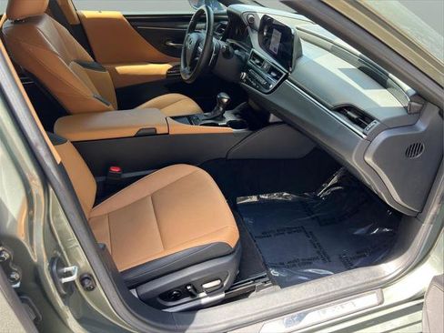 Certified 2023 Lexus ES 350 w/ Accessory Package (Z2) FWD image 11