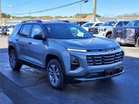 New 2026 Chevrolet Equinox LT w/ Convenience Package II image 7