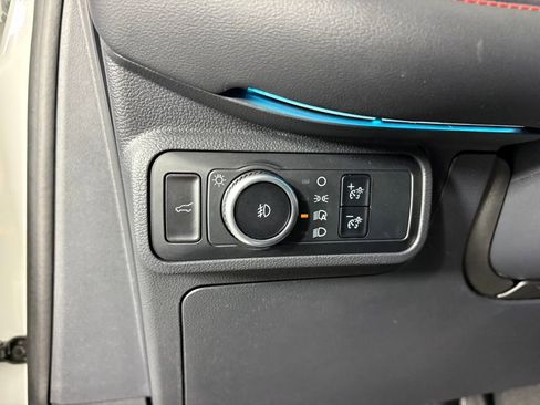 Certified 2025 Ford Explorer ST-Line w/ Premium Package image 14