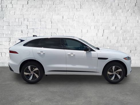 New 2026 Jaguar F-PACE R-Dynamic S image 7