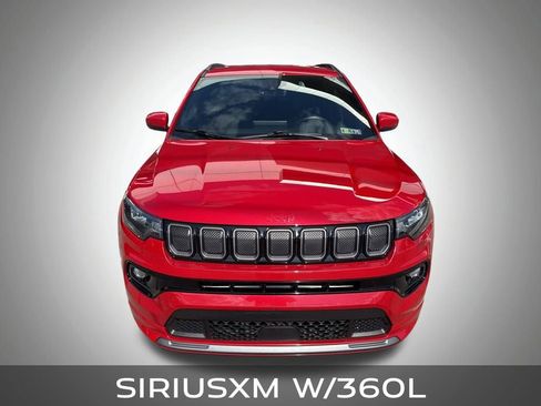 Used 2022 Jeep Compass Limited image 9