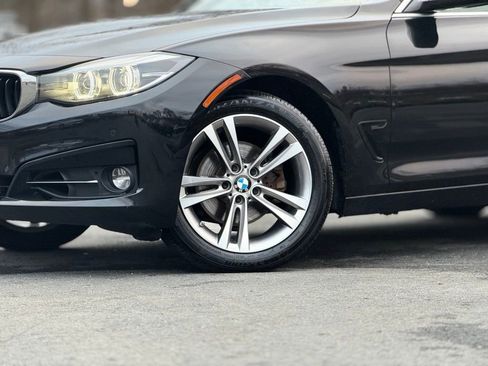 Used 2019 BMW 330i Gran Turismo xDrive 330 Gran Turismo i xDrive image 2