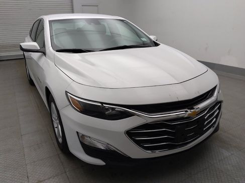 Used 2025 Chevrolet Malibu LS FWD image 14