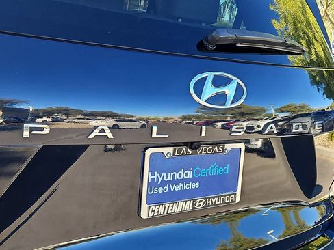 Used 2023 Hyundai Palisade Limited FWD image 12