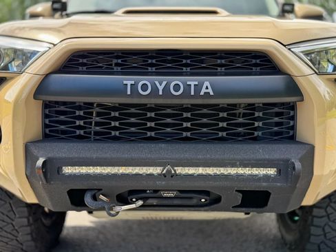 Used 2016 Toyota 4Runner TRD Pro AWD/4WD image 35