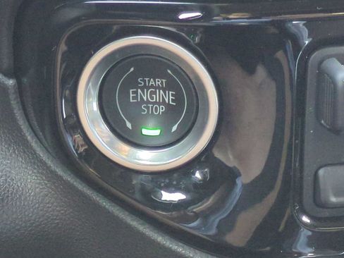 Used 2023 Chevrolet Silverado 1500 LT Trail Boss AWD/4WD image 17