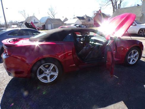 Used 2023 Chevrolet Camaro LT image 13