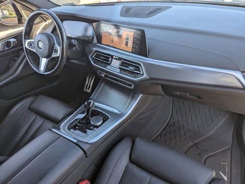 Used 2021 BMW X5 sDrive40i w/ M Sport Package image 13