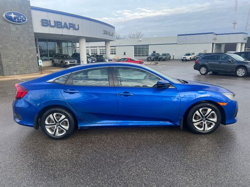 Used 2016 Honda Civic LX image 8