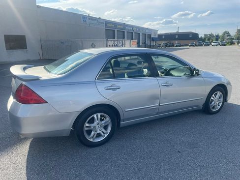 Used 2007 Honda Accord SE image 8