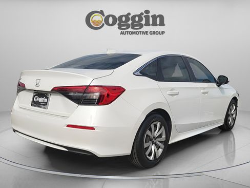 Certified 2024 Honda Civic LX image 6