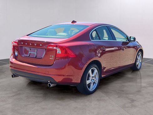 Used 2013 Volvo S60 T5 Premier AWD/4WD image 4