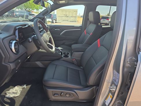 New 2026 Chevrolet Colorado Z71 w/ Z71 Convenience Package 2 AWD/4WD image 9